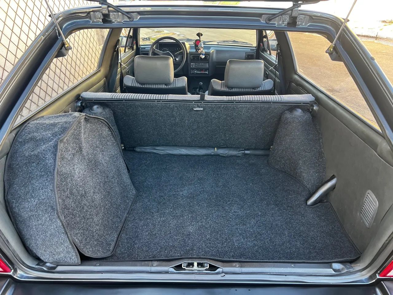 Vendo ou troco Parati 1990 placa preta  - Foto 5