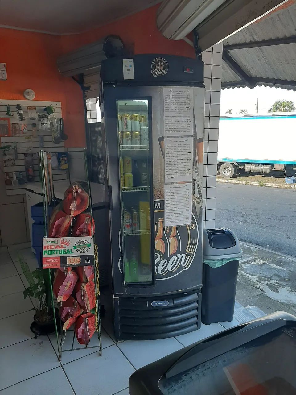 Cervejeira para sua casa ou negócio! 570 litros