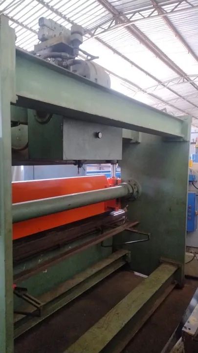 Dobradeira hidráulica Himeca 30TON - Foto 3