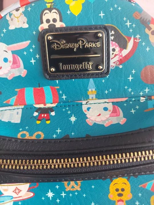 Mochila Mini Loungefly Disney Parks - Foto 3