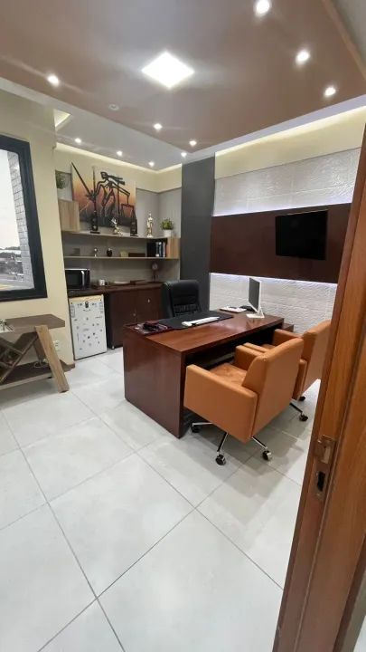Sala Comercial Mobiliada à Venda no Ed. Business 316  R$ 225.000 - Foto 3