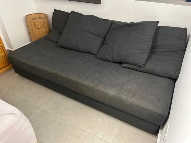 SOFÁ CINZA - CONDIÇÃO USADO - Foto 2