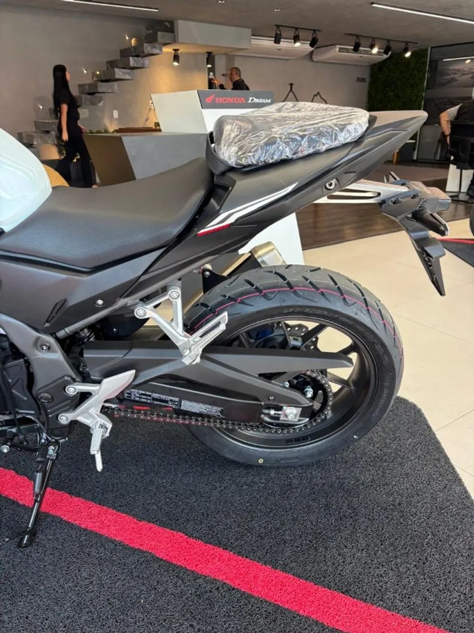 CB 500 HORNET - Foto 3