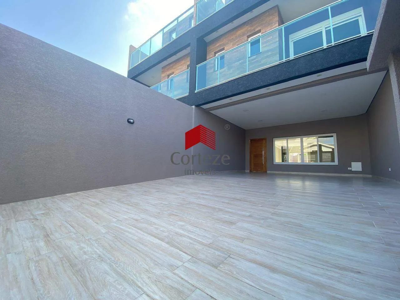 Sobrado com 210m² 3 quartos, à venda, no bairro Jardim Aristocrata em São José dos Pinhais