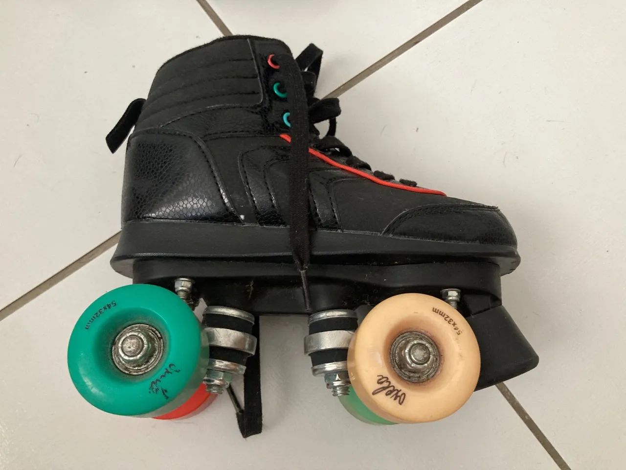 Patins Infantil Roller Quad Preto Oxelo  - Foto 4