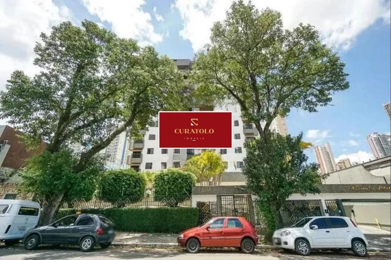 Apartamento à venda, de 3 quartos, 2 vagas e varanda na Vila Gomes Cardim (Tatuapé)