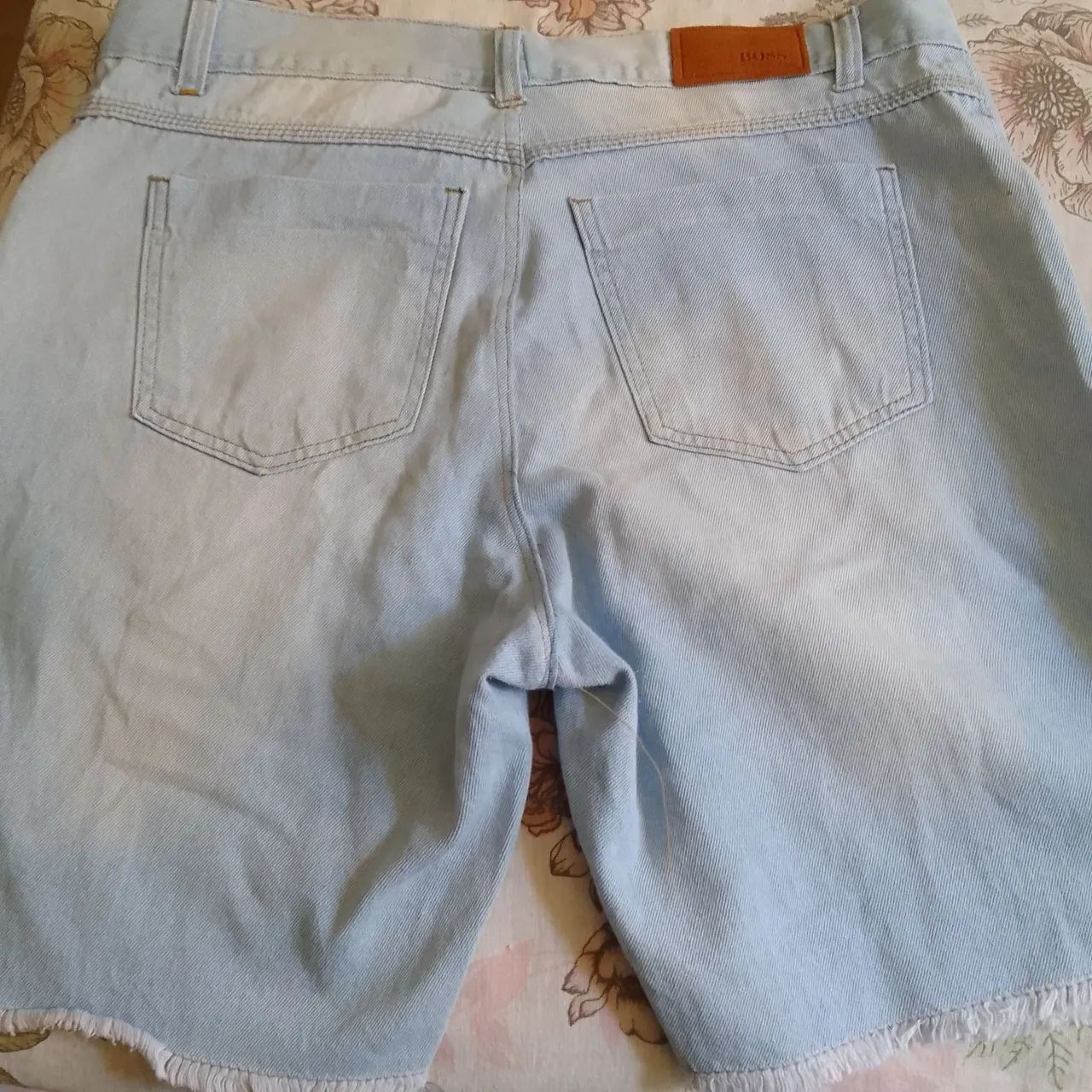 Vendo 4 bermudas masculina tamanho 44 - Foto 2