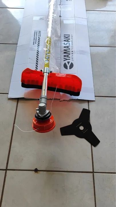 Roçadeira YAMASAKI - Nova!