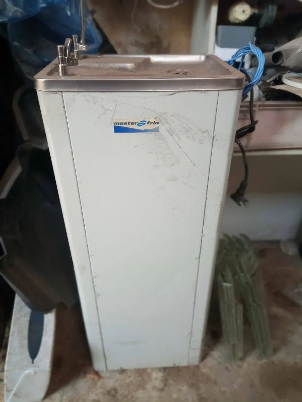 Bebedouro de esguicho para obras64208800302211120