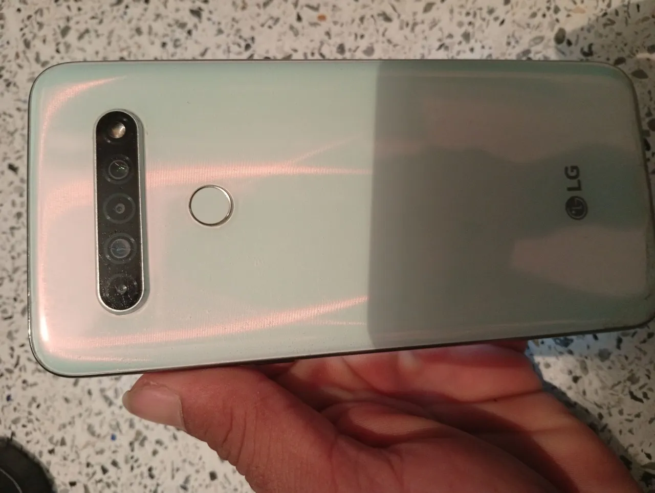 vendo celular LG k61