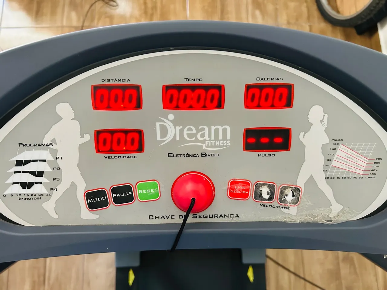 Esteira Elétrica Dream Fitness Bivolt DR 2110