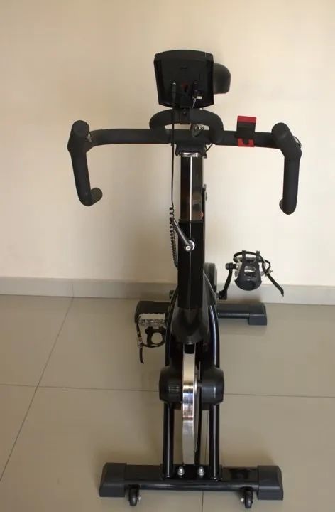 Bicicleta Ergométrica Kikos F7 - Foto 3