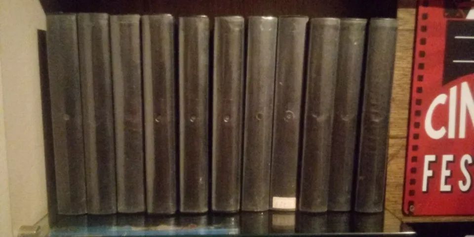 Lote com 10 estojos para fitas vhs