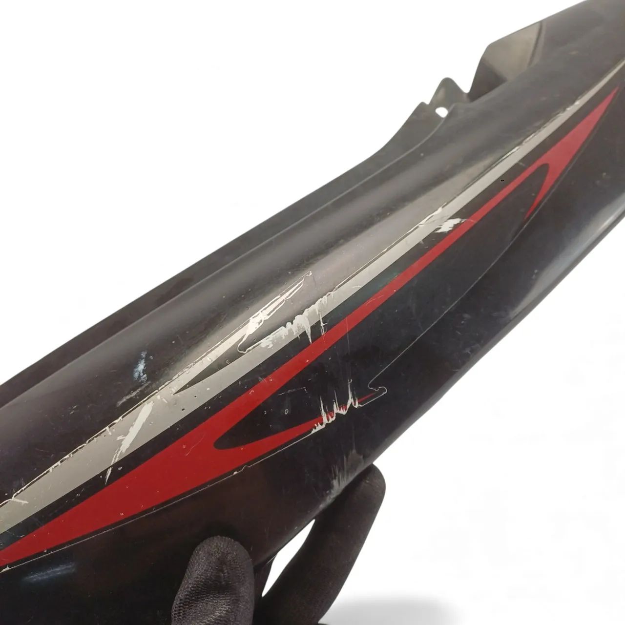 Carenagem Rabeta Esquerda Suzuki Yes 125 2005 A 2016 - Peças para