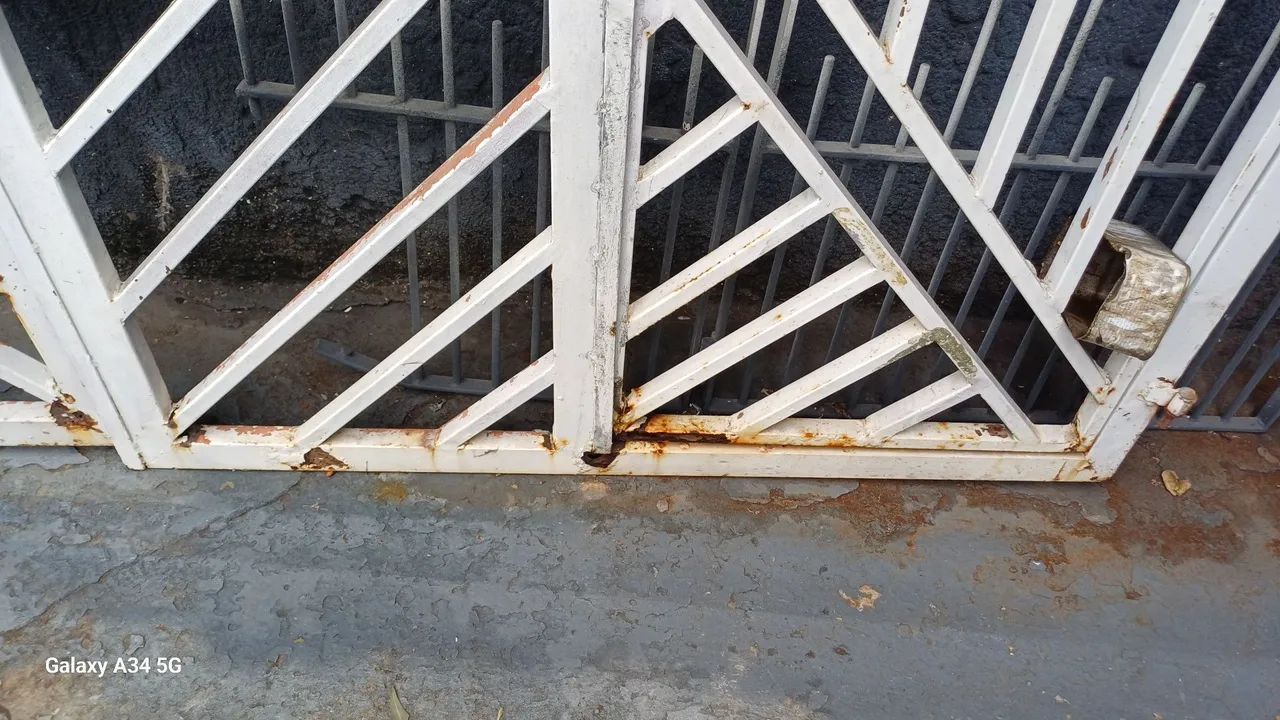 Vendo portão 2 folhas64330306540675123