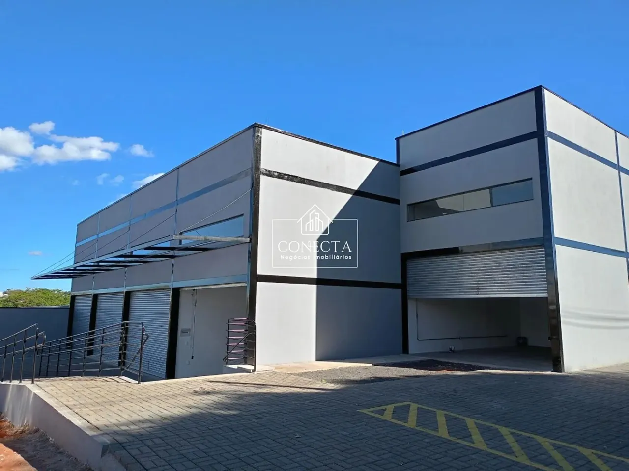 Salas Comerciais - Vigilato Pereira