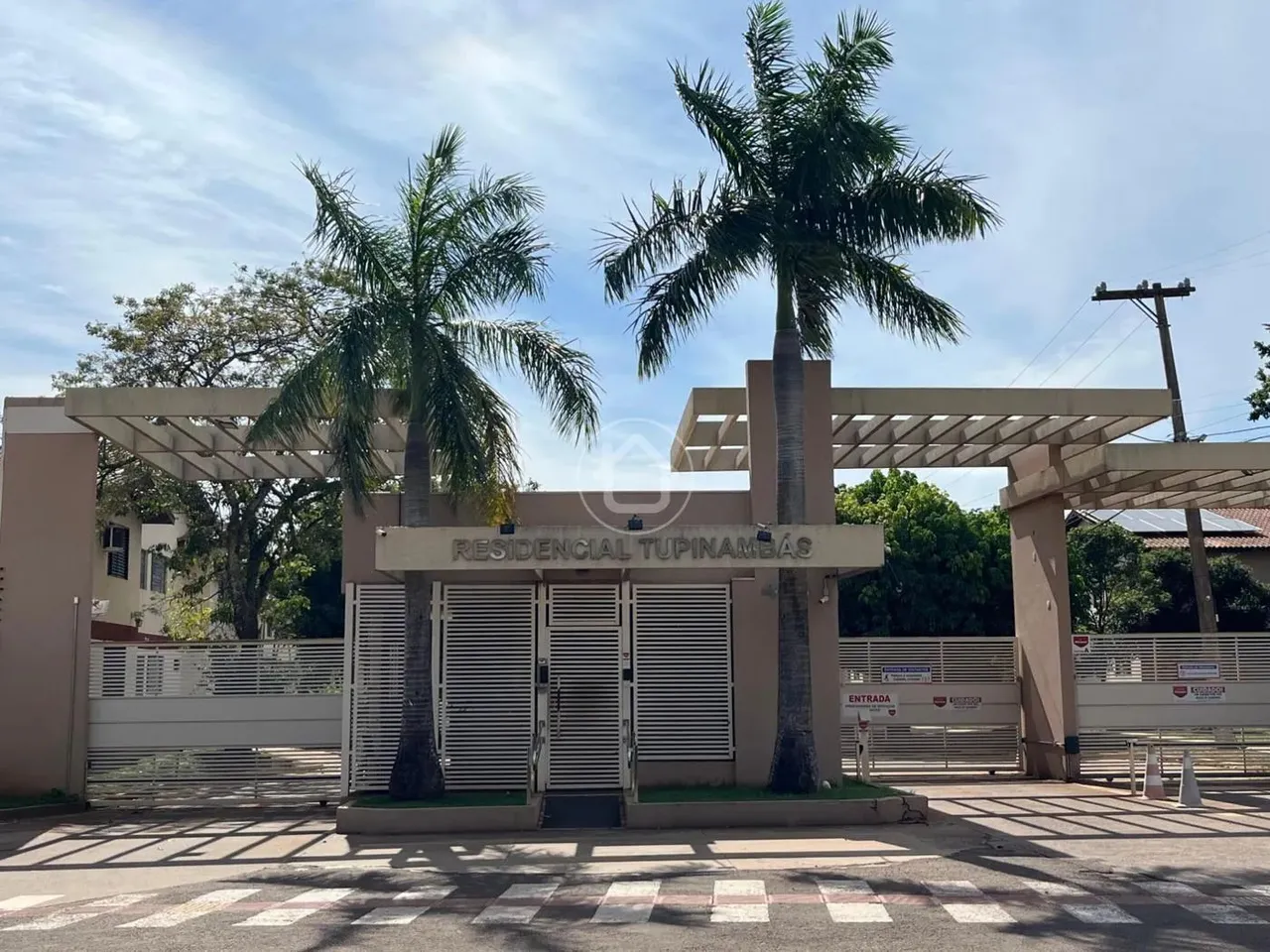 APARTAMENTO NO CONDOMINIO TUPINAMBAS