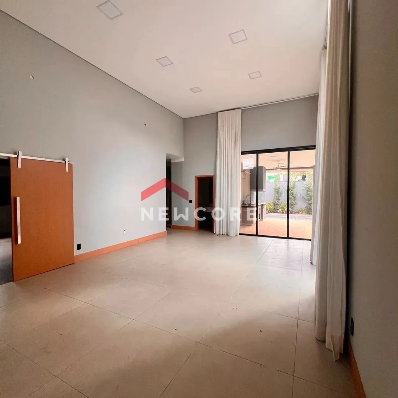 Casa de condomínio em Rodovia Engenheiro João Baptista Cabral Renno - Samambaia Parque Res - Foto 2