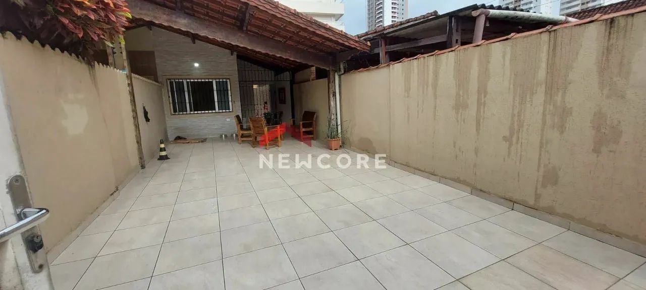 Casa em Rua João Ramalho - Aviação - Praia Grande/SP