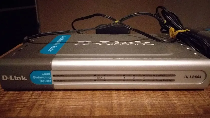 Roteador D-Link Load Balance - ótimo estado