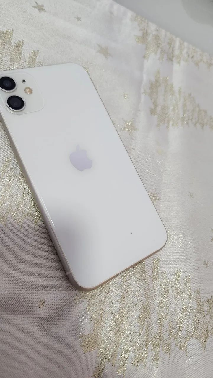 iPhone 11 ホワイト 128GB Iphone 11 128Gb Branco iOS 4G Wi-Fi Câmera 12Mp - Apple | Amazon