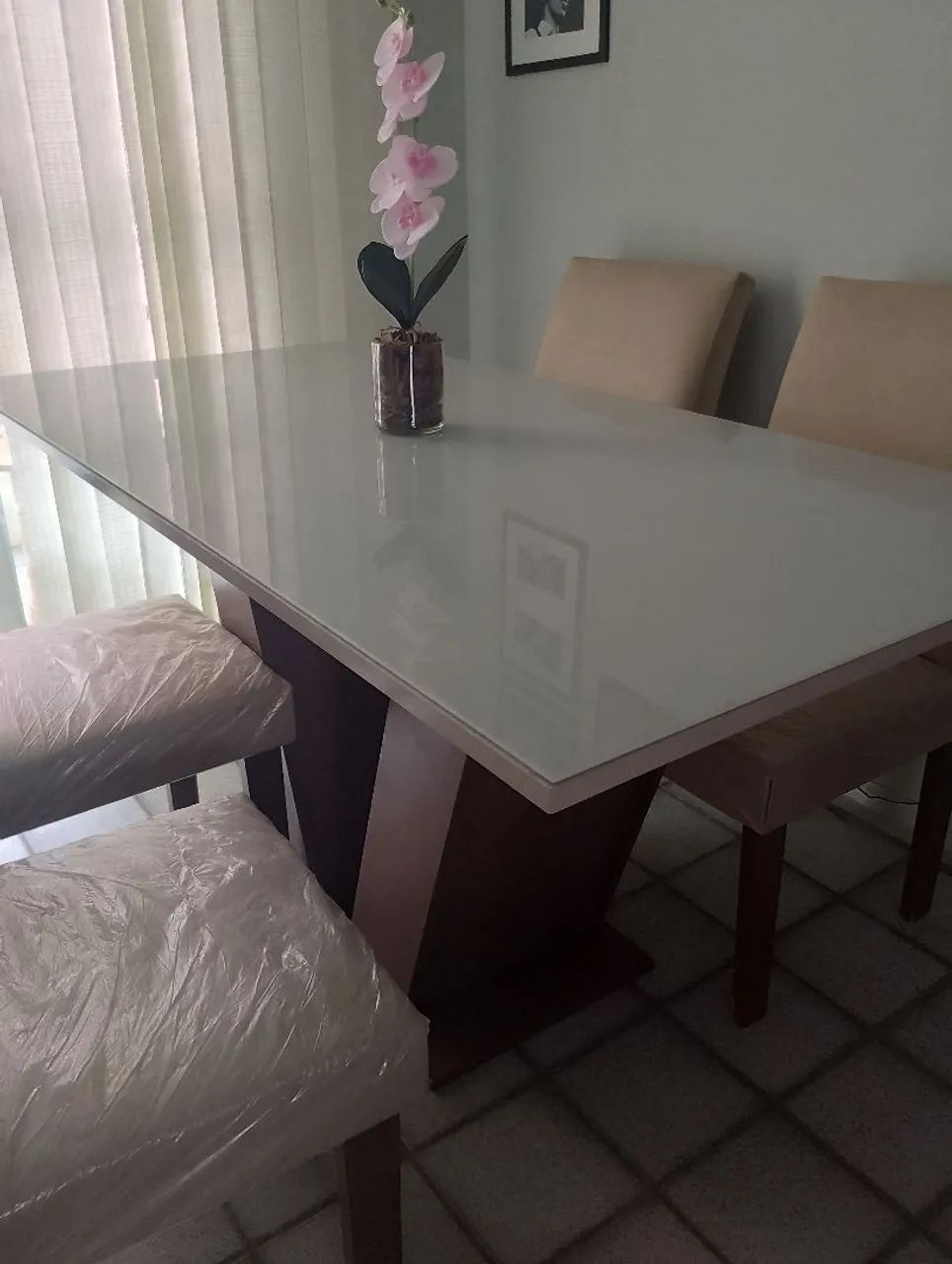 Mesa de jantar com 6 cadeiras64842835427585120