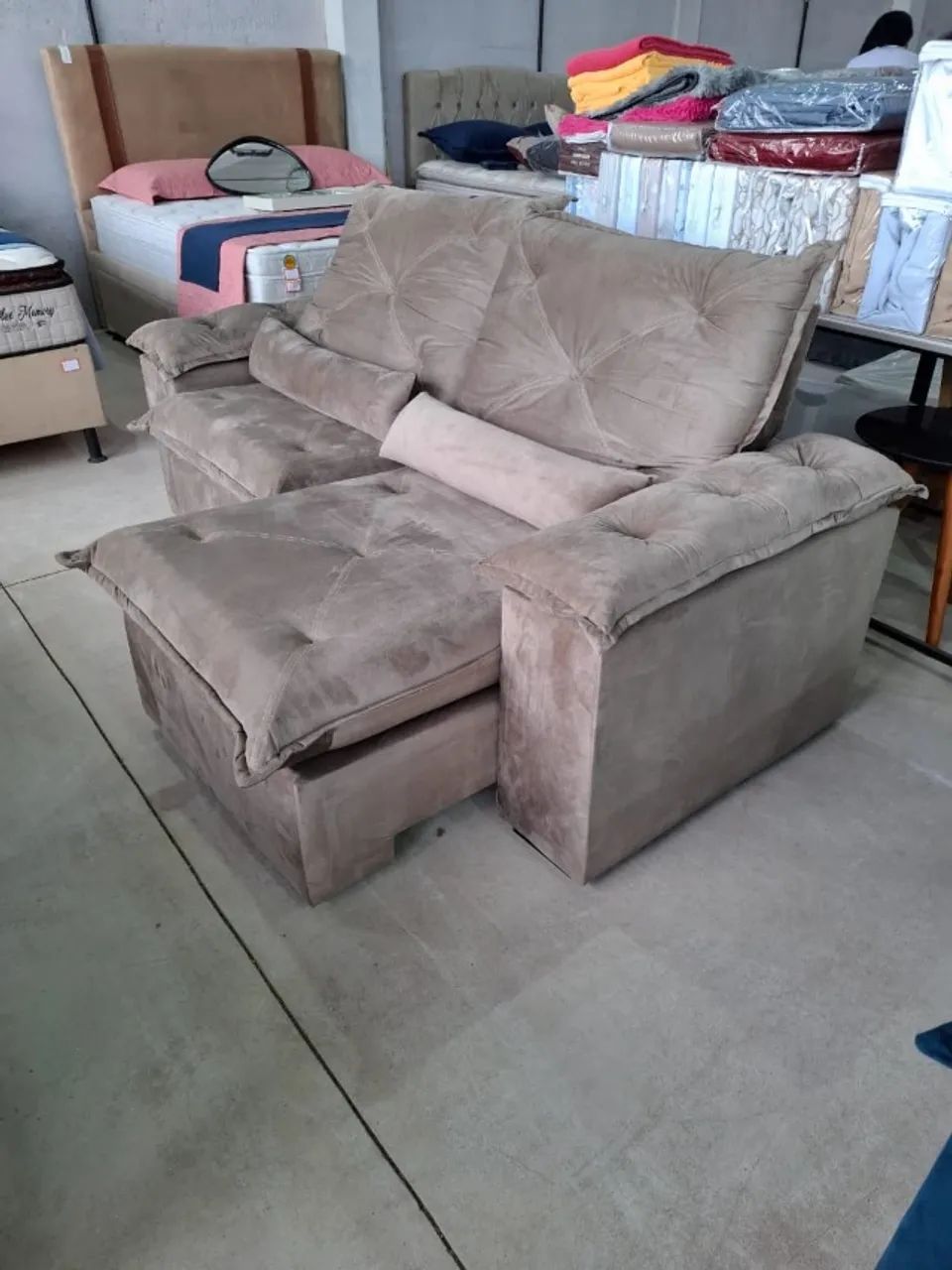 sofa retratil 3 lugares a pronta entrega - Foto 2