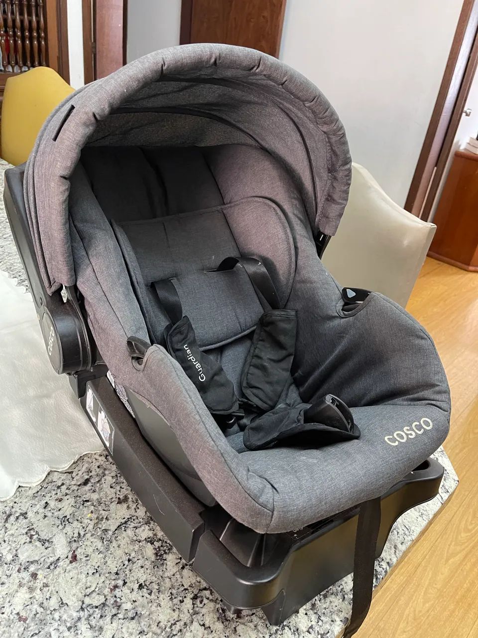 Bebê Conforto Cosco Guardian com base - Foto 3