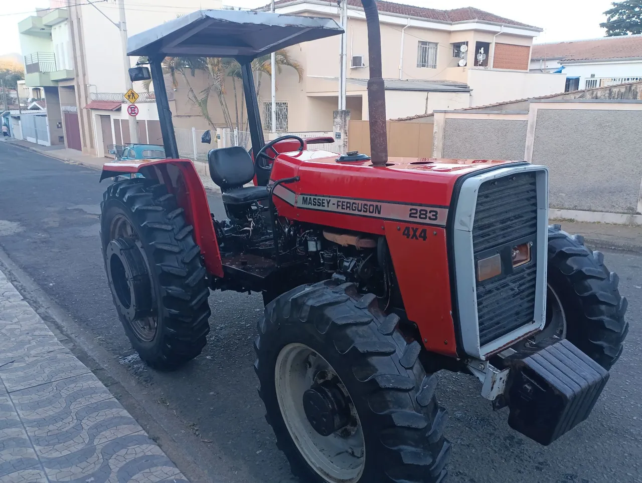 Trator Massey Ferguson 283 4x4