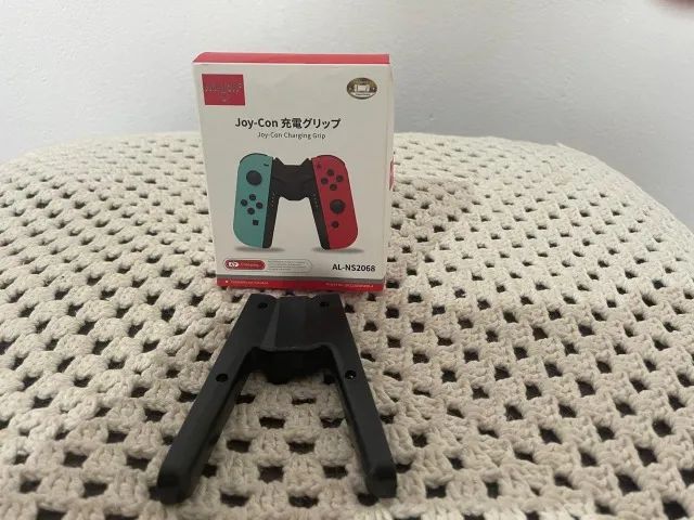 Grip Recarregador De Joy Con Nintendo Switch (Usado) - Foto 5