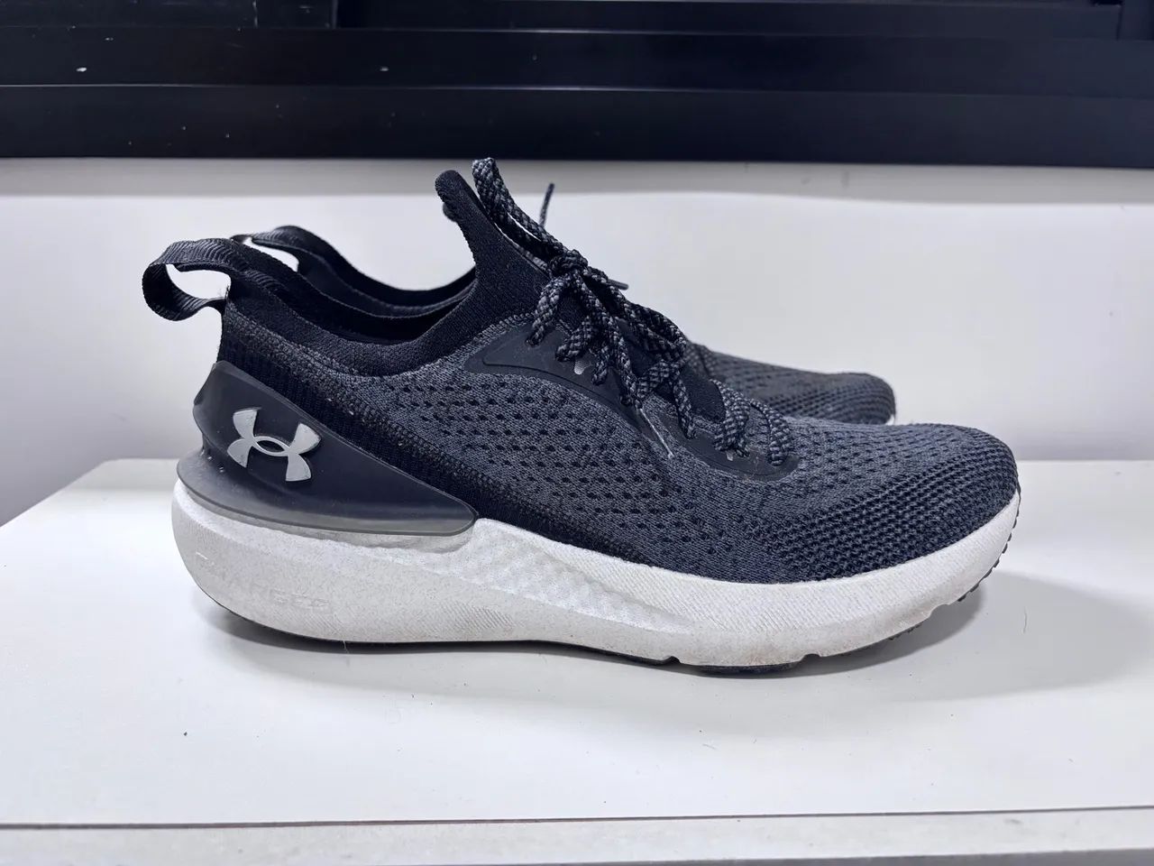 Tênis Under Armour Charged Quicker 42 - Foto 2