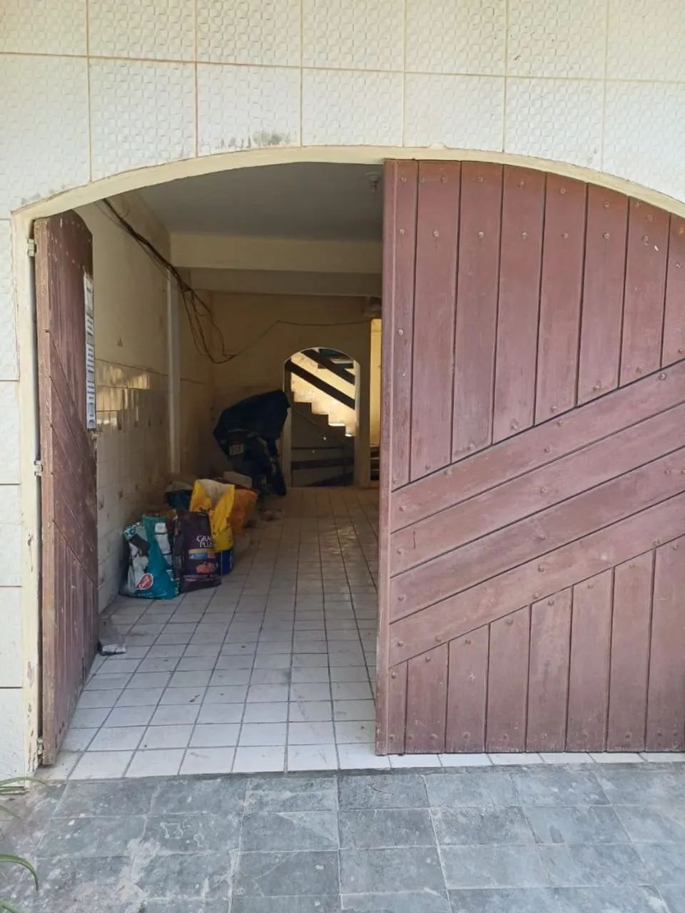 Solid wood garage gate64985874491010121