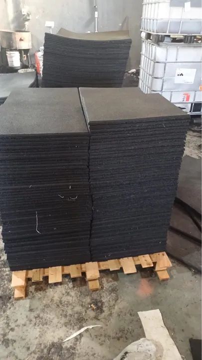 Tapete de Borracha para Academia - 1m x 1m - Foto 2