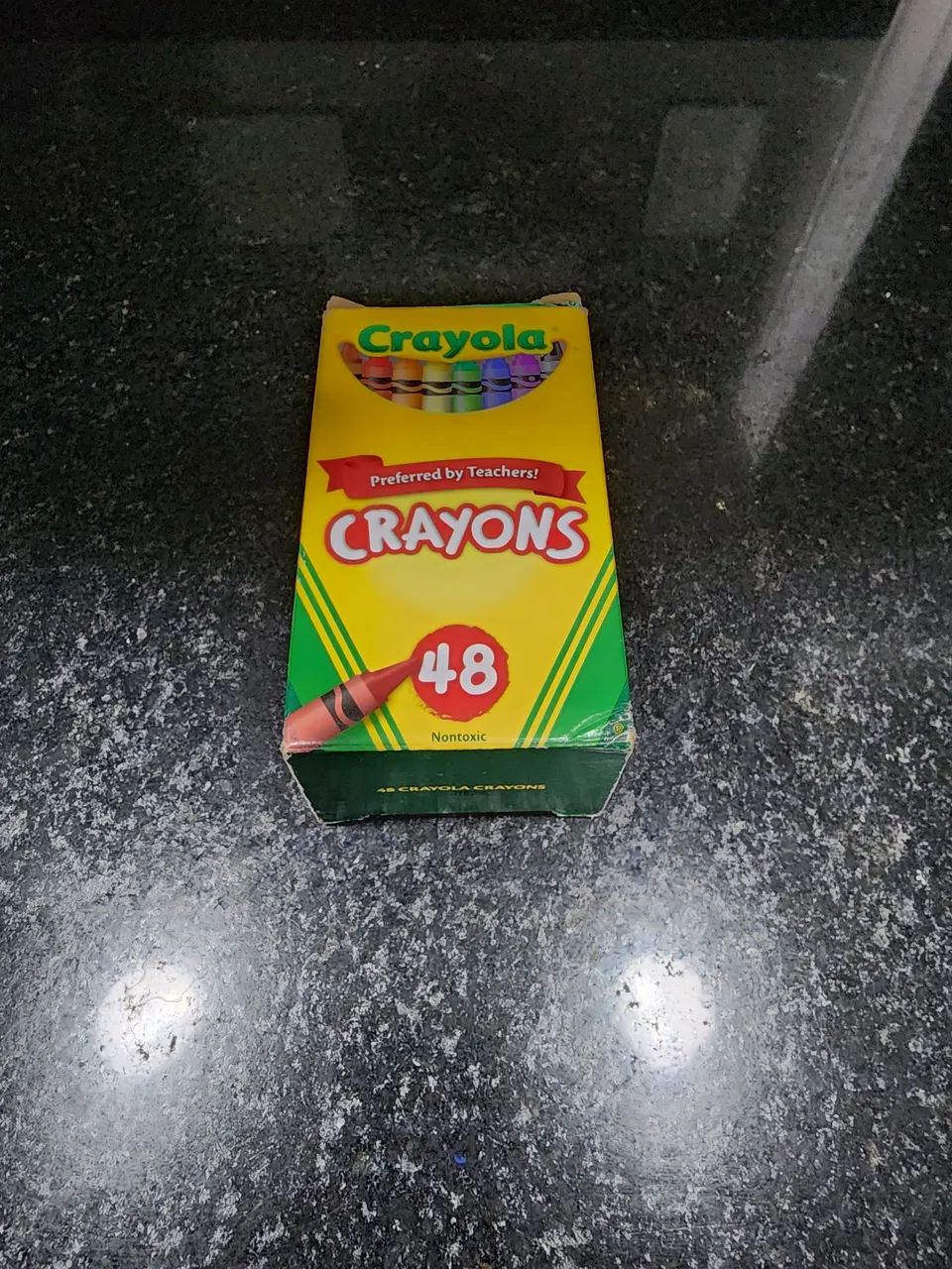 Caixa 48 cores de Giz de Cera Crayola  