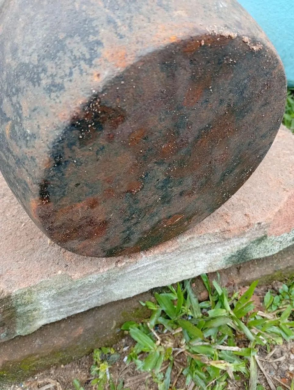 Caldeirão Antigo de Ferro415075271779307522