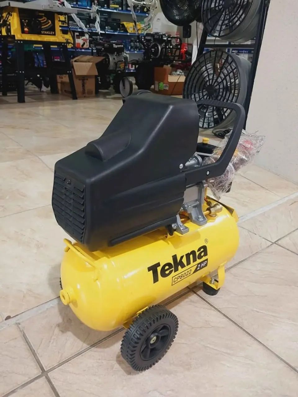 Compressor de ar 20L 8Bar 2hp - Tekna(Loja) - Foto 3