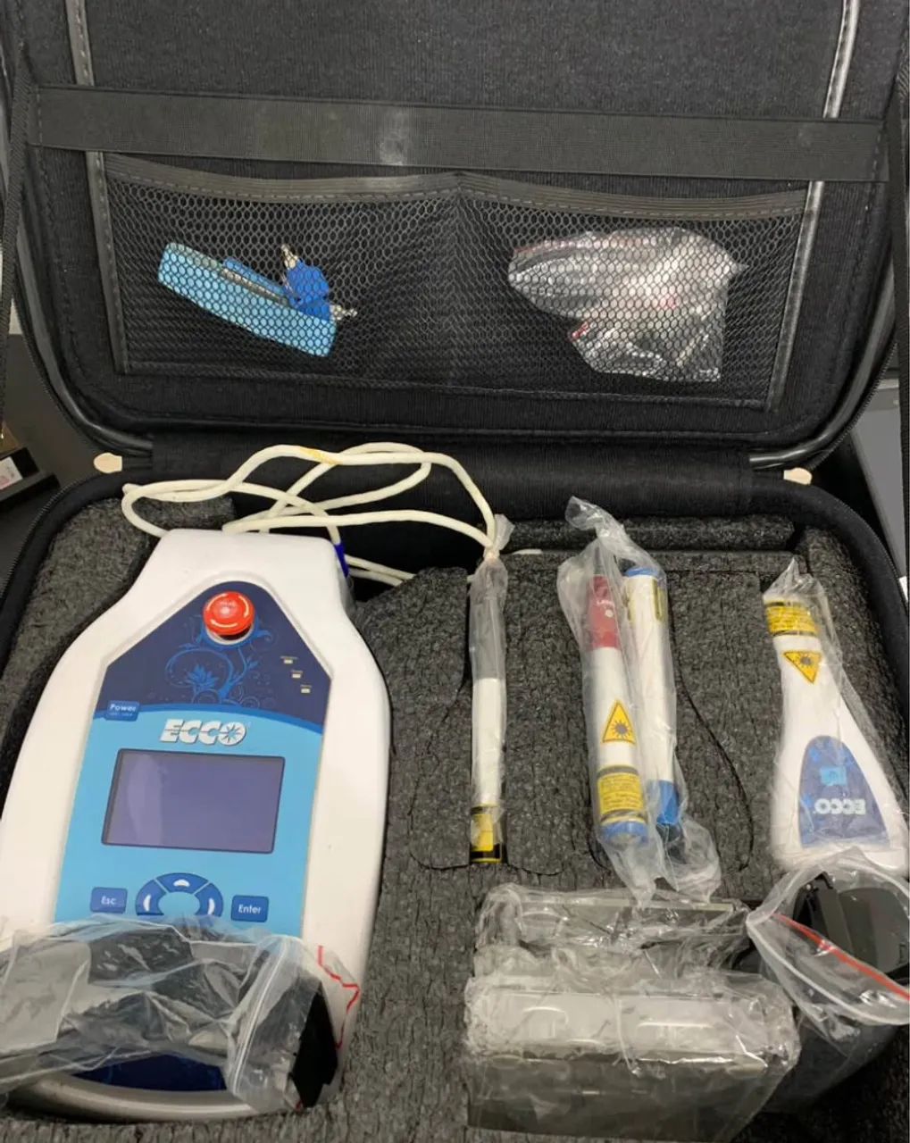 LASER LED TRICOLOGIA E FISIOTERAPIA ECCO FIBRAS 