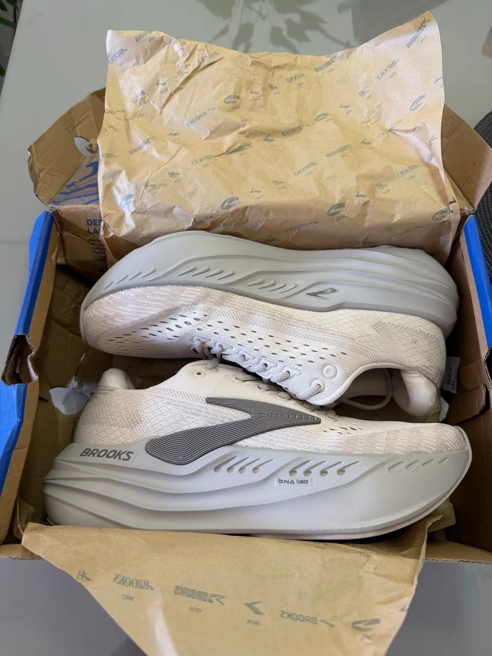 Tênis Brooks Glycerin max 41 - Foto 4