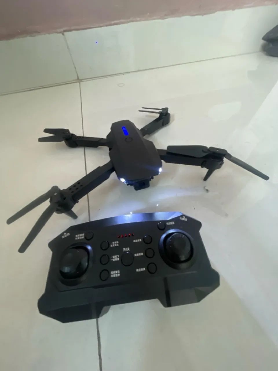 Drone 5 baterias 2/3 elise extras carregador 3 em 1 