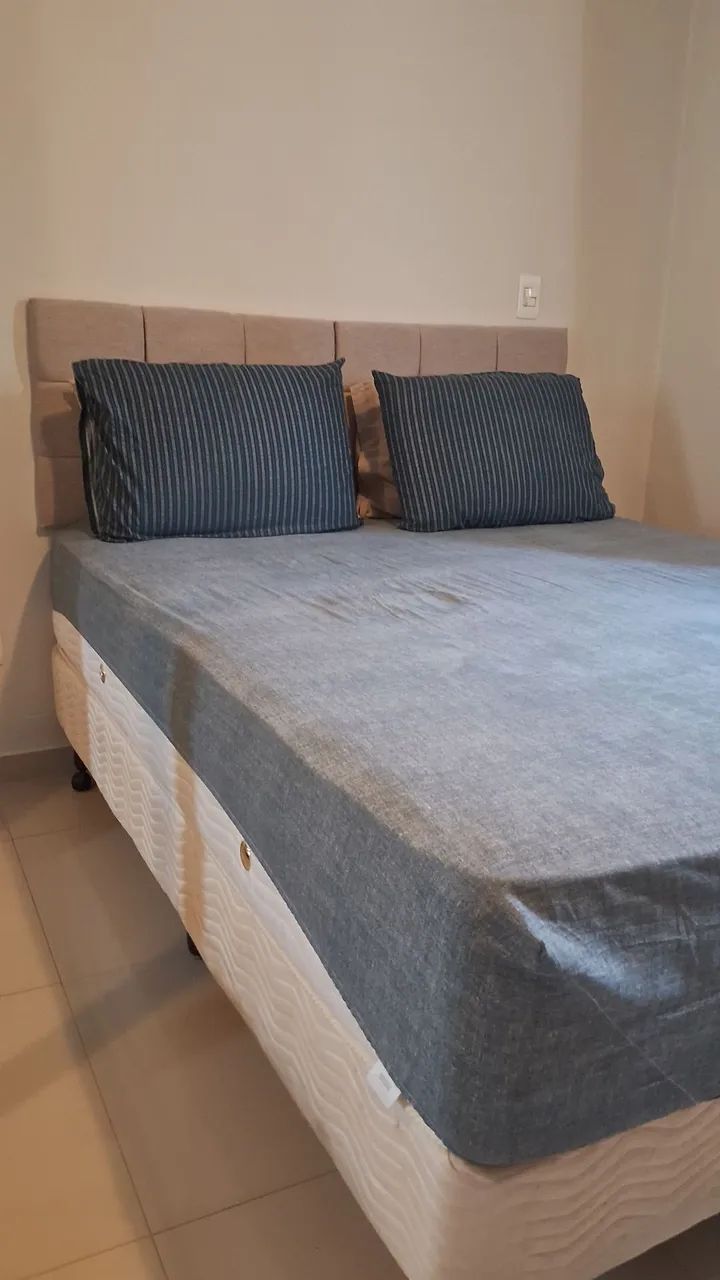 Cama Box Queen 