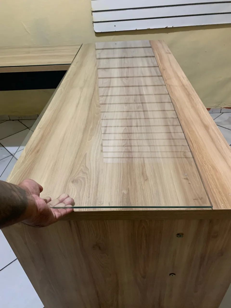 VENDO MESA DE ESCRITÓRIO EM L - Foto 2