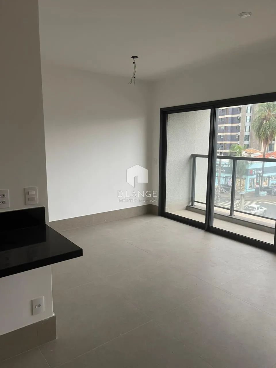 Apartamento à venda no bairro Cambuí em Campinas