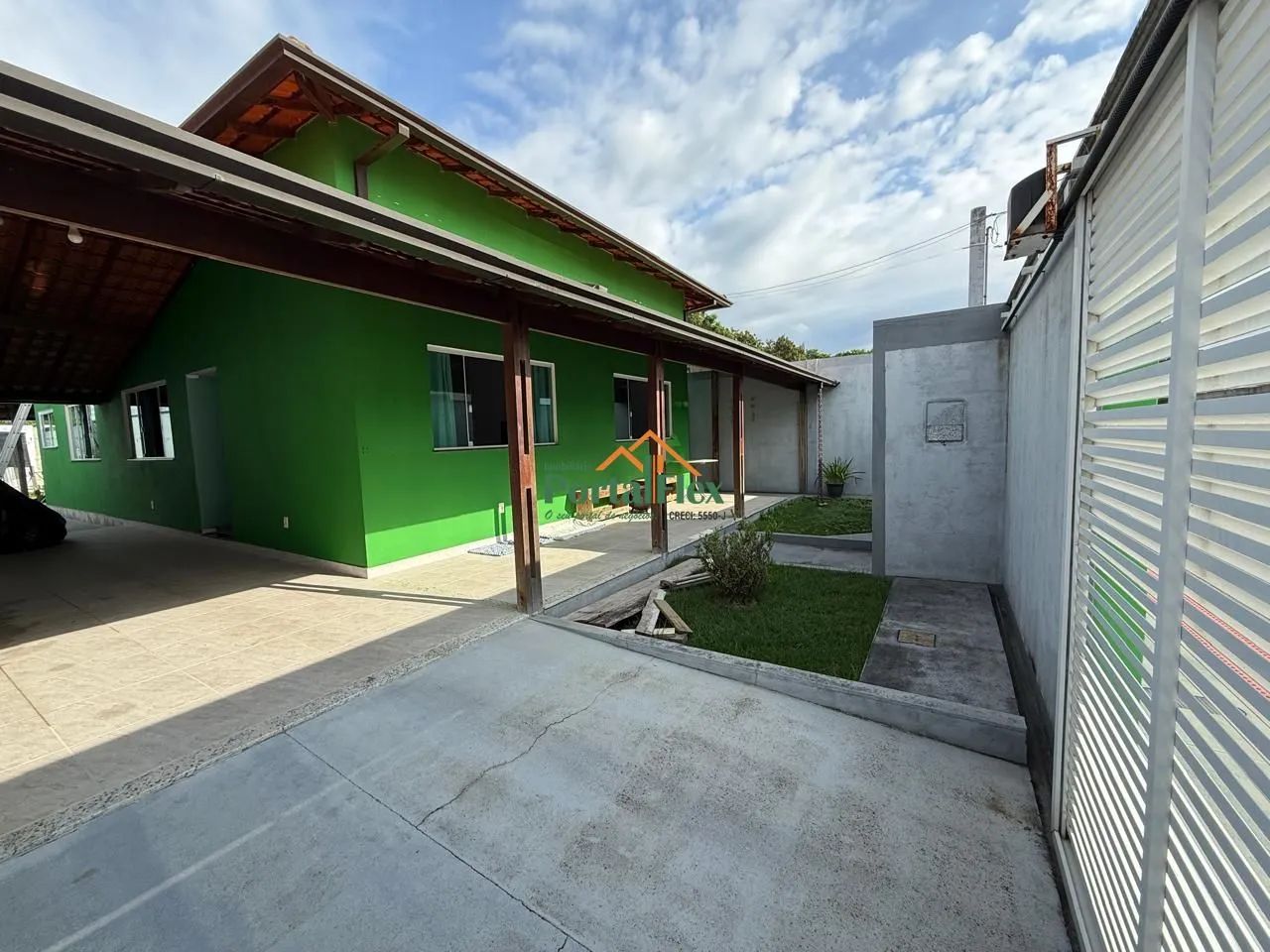 Casa à venda em Morada de Laranjeiras - Serra/ES