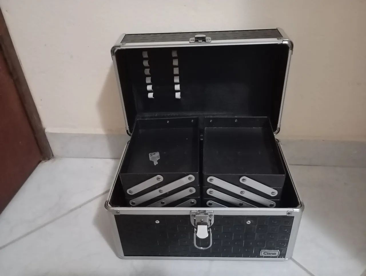 Maleta de maquiagem  - Foto 2