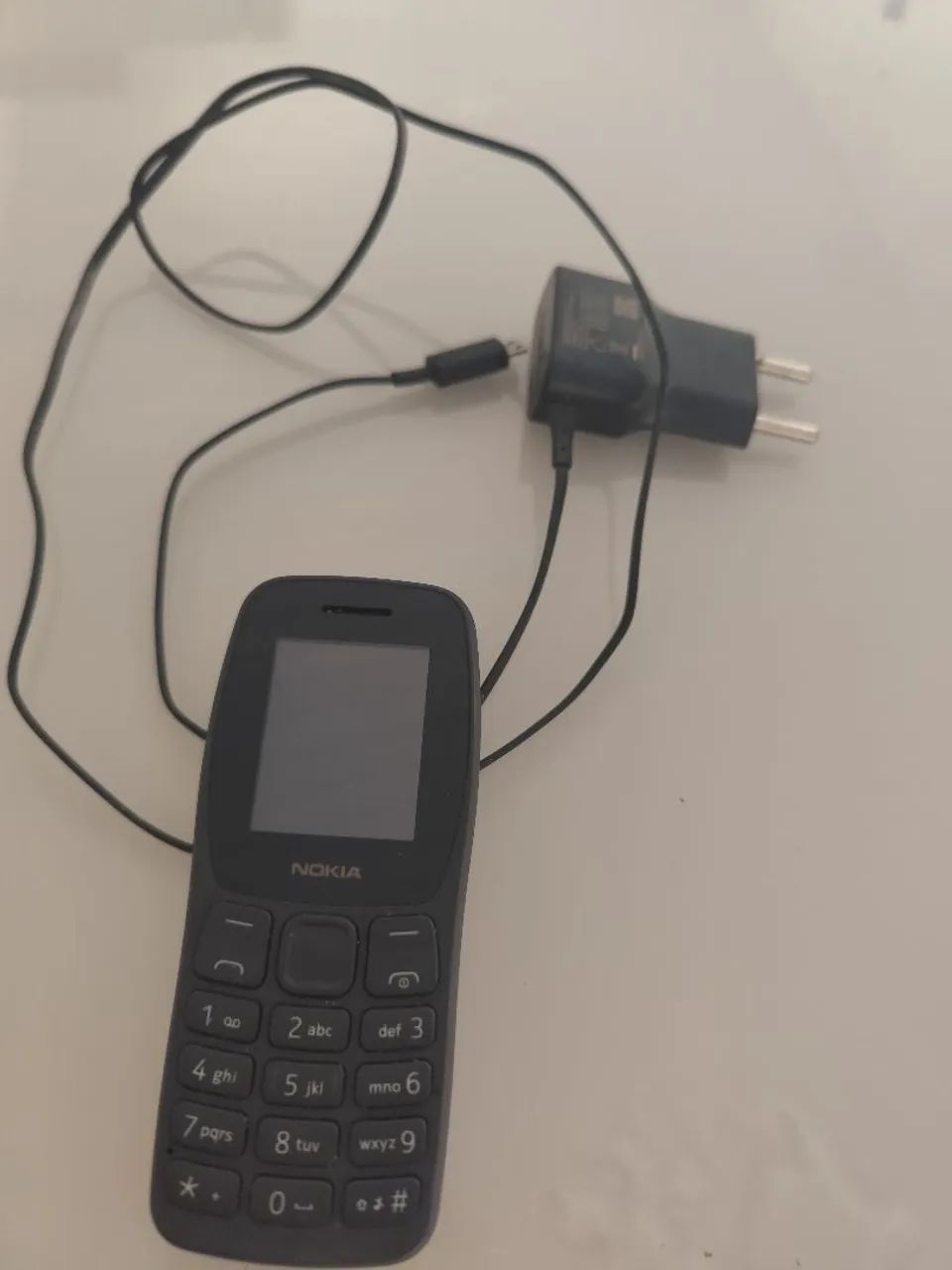 Celular Nokia simples 