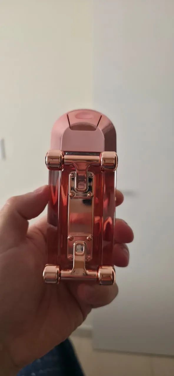 Perfume Carolina Herrera 212 Heroes For Her Eau de Parfum - Feminino - Foto 3