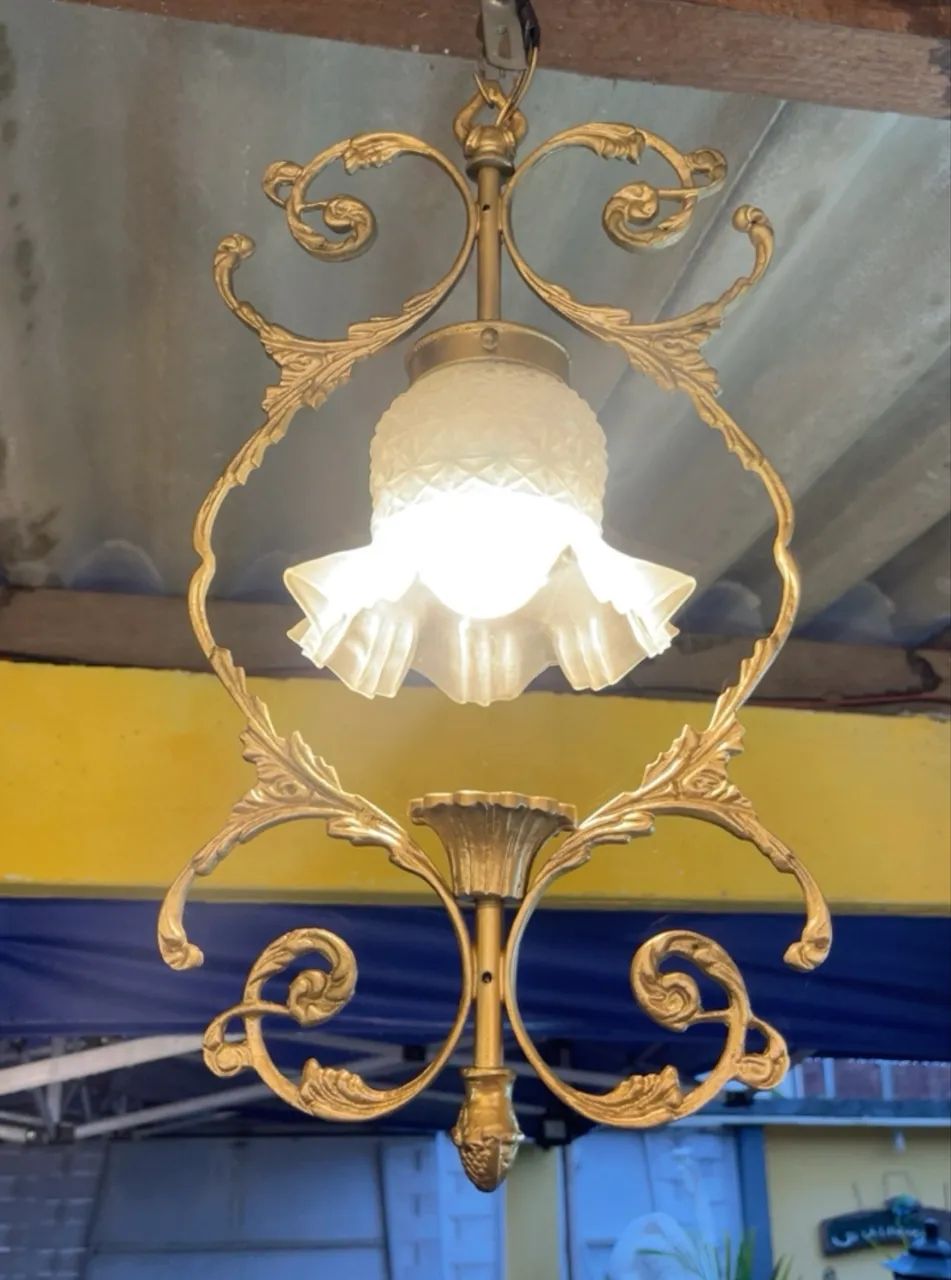Lindo lustre antigo