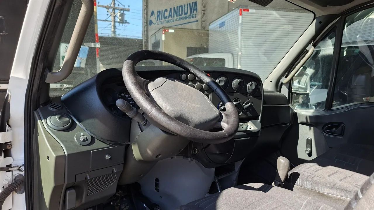 Iveco 35s14 2012 - Foto 5