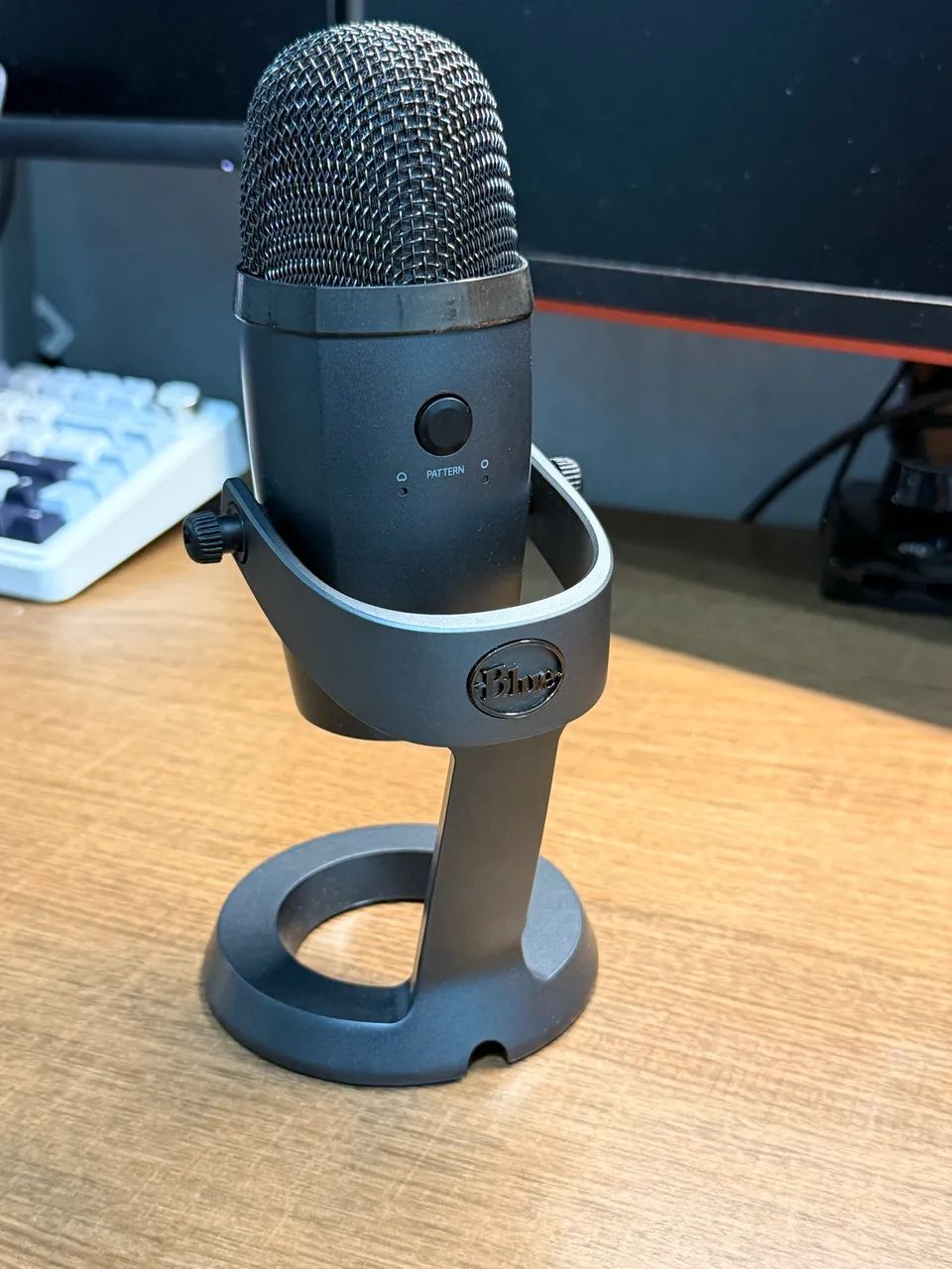 Microfone Logitech Blue Yeti Nano - Foto 2