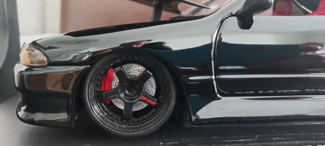 Miniatura Skyline R32 1/18  - Foto 5